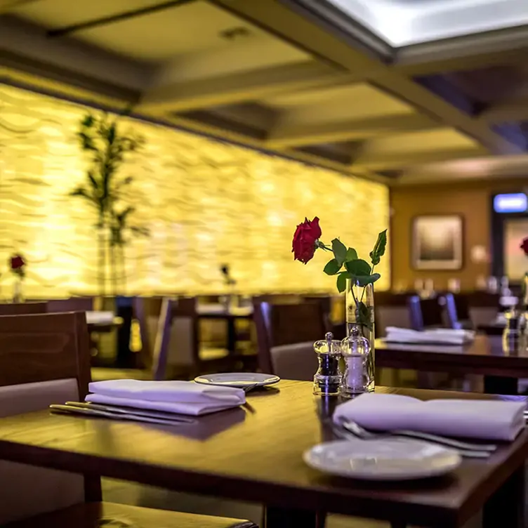 A table setting at Cucina Rustica, one of the best romantic restaurants in Birmingham.