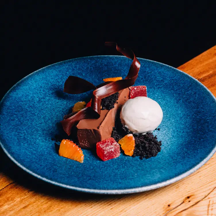 A colourful chocolate and vanilla ice cream-based dessert at Number 16 Restaurant, one of the best romantic restaurants in Glasgow.