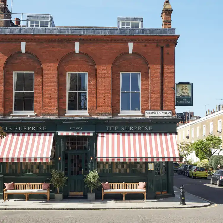 The outside view of The Surprise Chelsea, one of the best restaurants in Chelsea, London.