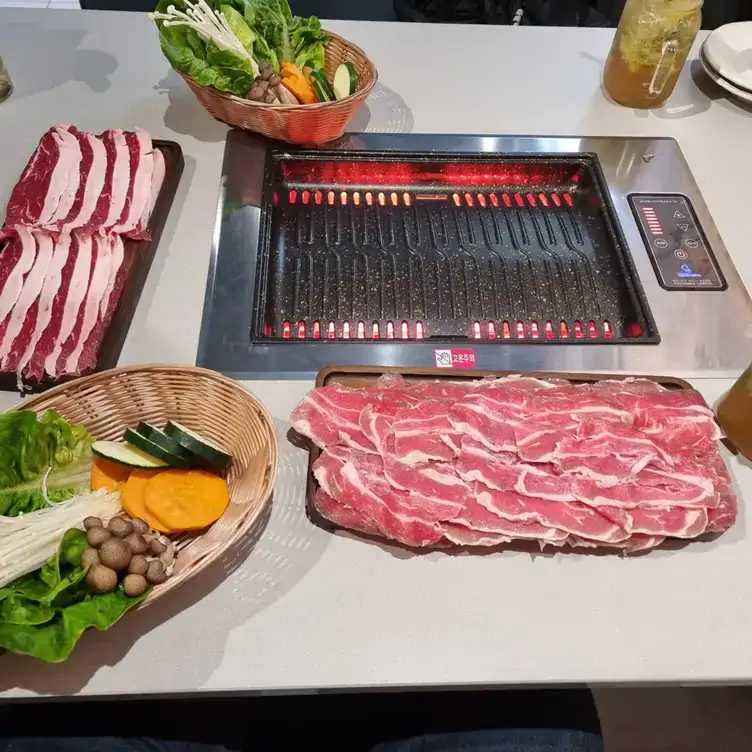 korean-bbq-house3