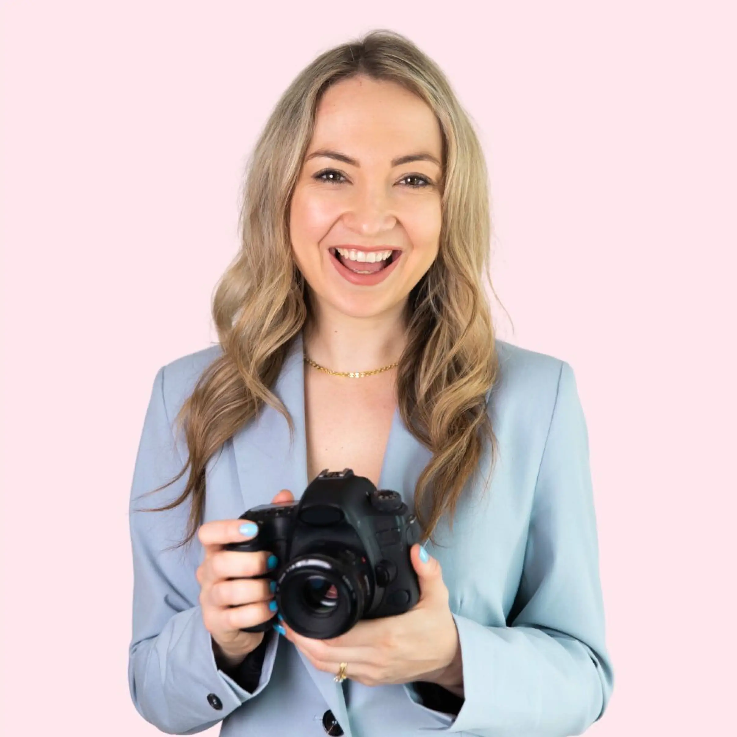 @polkadotpassport - Nicola Easterby, Travel & Food Content Creator in London